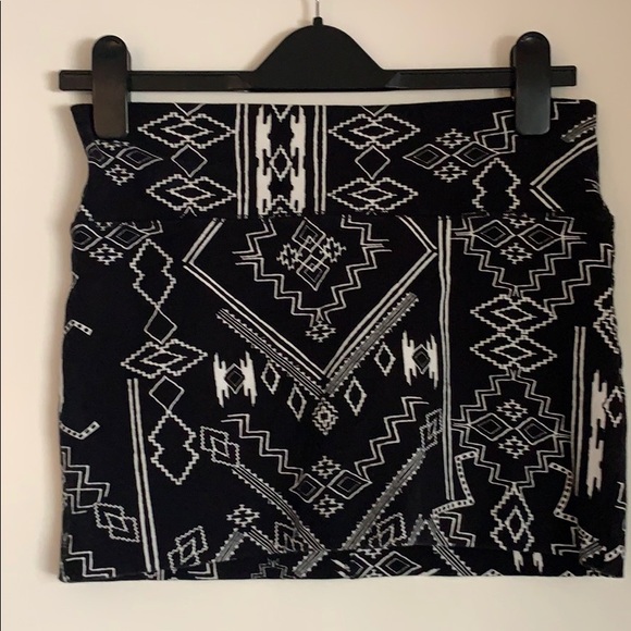 Skirt - Picture 1 of 1